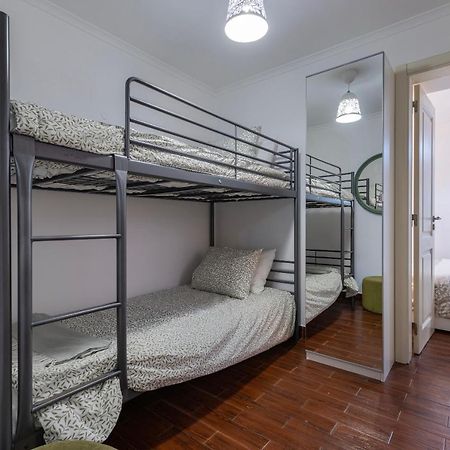 Lovely Patio Getaway In Lisbon Apartment ภายนอก รูปภาพ