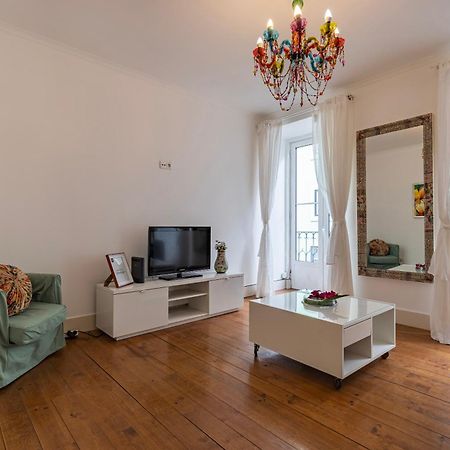 Lovely Patio Getaway In Lisbon Apartment ภายนอก รูปภาพ