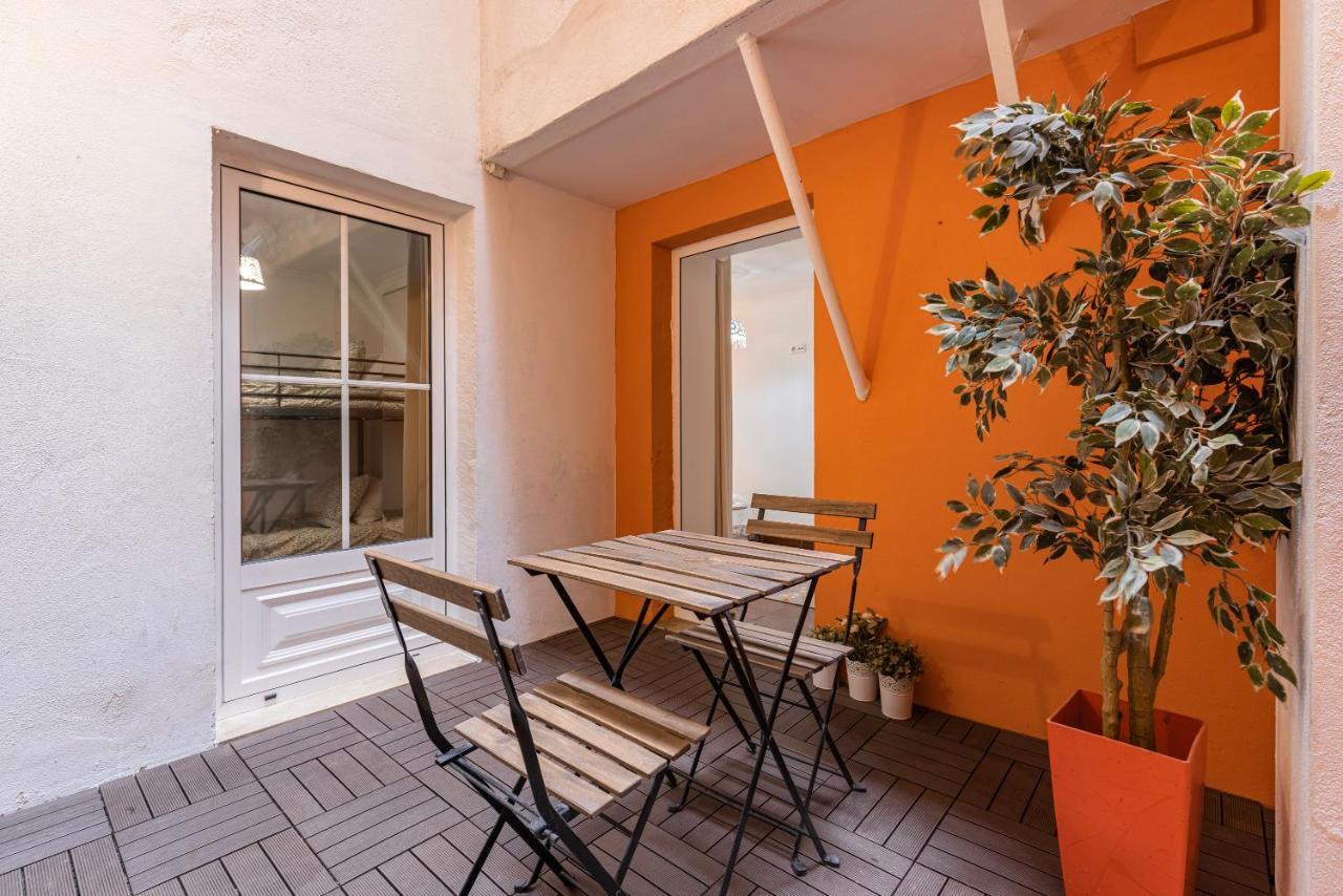 Lovely Patio Getaway In Lisbon Apartment ภายนอก รูปภาพ